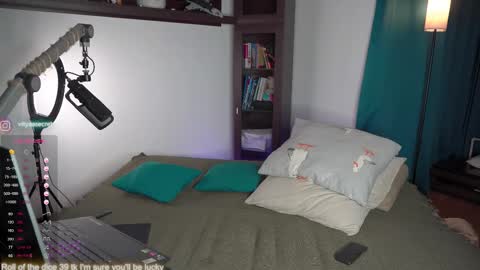 Snapshot of viktor_secret chatting on 09/14/25, 02:22 fansly  VITEKsecret online show from 09/14/25, 02:22