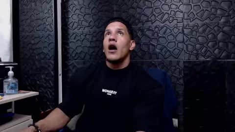 Viktor Herrera online show from 02/13/25, 01:08