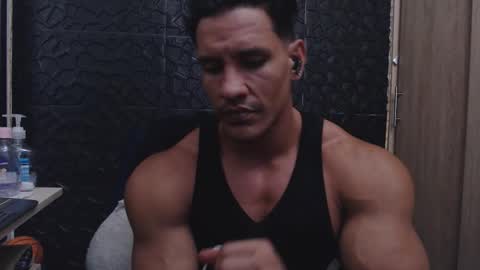 Viktor Herrera online show from 11/27/25, 02:57