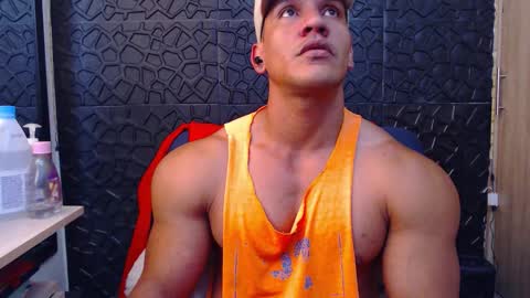 Viktor Herrera online show from 01/07/26, 03:03