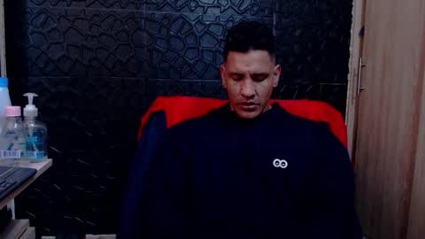 Viktor Herrera online show from 02/02/26, 03:33