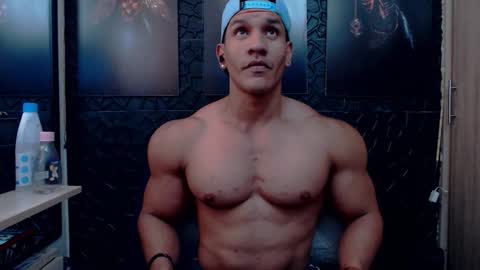 Viktor Herrera online show from 02/25/26, 06:17