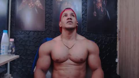 Viktor Herrera online show from 03/07/26, 05:21