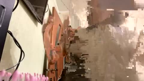 Sweett online show from 12/17/25, 12:22