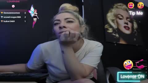 Viktoria online show from 11/01/25, 01:18