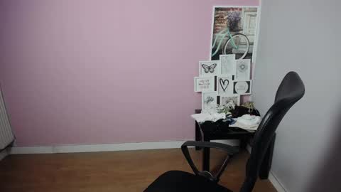 viktoria_lovely online show from 01/02/25, 06:18