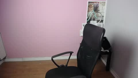 viktoria_lovely online show from 02/12/25, 06:19