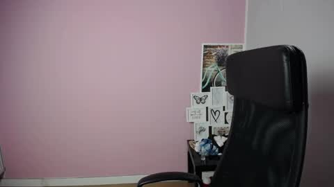 viktoria_lovely online show from 09/19/25, 06:37