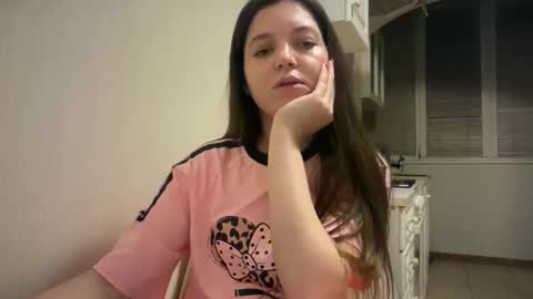 Snapshot of viktoria_most chatting on 11/29/25, 10:46 Viktoria Most online show from 11/29/25, 10:46
