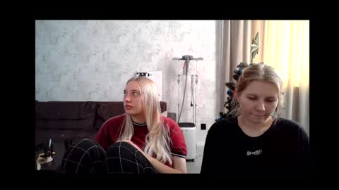 Snapshot of viktorlonsky chatting on 12/20/24, 06:50 viktorlonsky online show from 12/20/24, 06:50