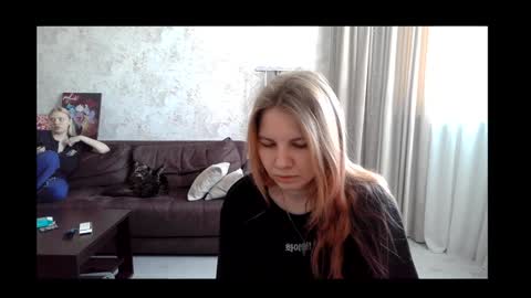 Snapshot of viktorlonsky chatting on 02/07/25, 06:56 viktorlonsky online show from 02/07/25, 06:56