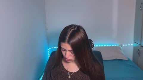 Snapshot of viky_evanss chatting on 06/17/26, 07:26 viky_evanss online show from 06/17/26, 07:26