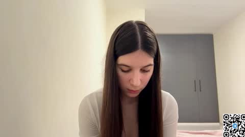 Snapshot of vilacy chatting on 03/01/26, 12:07 Vivien online show from 03/01/26, 12:07