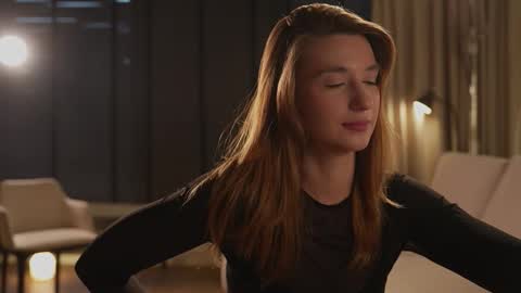 Lana online show from 11/20/25, 10:59