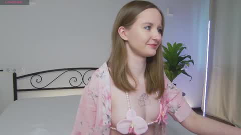 Snapshot of vinacasto chatting on 04/26/26, 02:15 vinacasto online show from 04/26/26, 02:15