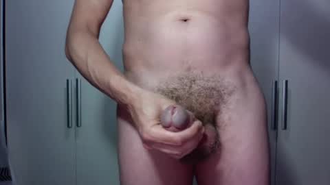 Snapshot of vinas43 chatting on 03/01/25, 02:26 vinas43 online show from 03/01/25, 02:26