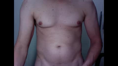 Snapshot of vinas43 chatting on 03/04/25, 02:06 vinas43 online show from 03/04/25, 02:06