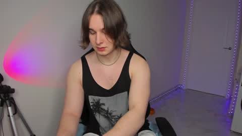 Vincent Strong online show from 01/29/25, 08:08