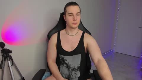 Vincent Strong online show from 02/09/25, 04:07