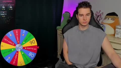 Snapshot of vincent__strong chatting on 11/30/25, 09:24 Vincent Strong online show from 11/30/25, 09:24