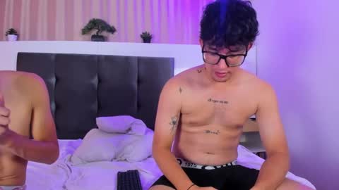 Snapshot of vincent_bowie chatting on 01/28/25, 09:19 Lucas - Sam - Sophie online show from 01/28/25, 09:19