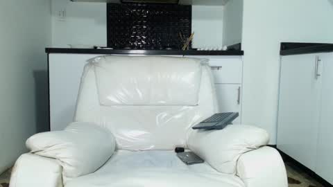 Vincent online show from 01/30/25, 01:22