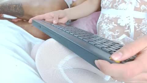 vinitryjhonson online show from 10/16/25, 08:48