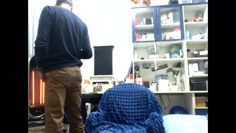 Snapshot of vinmin90 chatting on 03/11/26, 12:38 Zenith online show from 03/11/26, 12:38