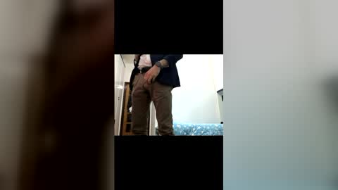 Snapshot of vinmin90 chatting on 03/16/26, 04:55 Zenith online show from 03/16/26, 04:55