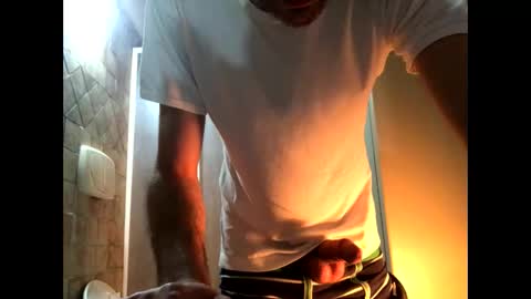 Snapshot of vinmin90 chatting on 04/19/26, 11:07 Zenith online show from 04/19/26, 11:07