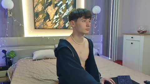 Snapshot of vinsant_x chatting on 04/10/26, 07:46 Vinsant online show from 04/10/26, 07:46