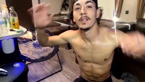 Snapshot of vinsmoke_sanji2020 chatting on 12/18/24, 02:17 Sanji online show from 12/18/24, 02:17