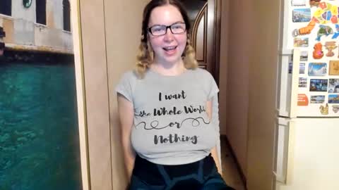 Snapshot of viodetta chatting on 12/20/25, 05:53 viodetta online show from 12/20/25, 05:53