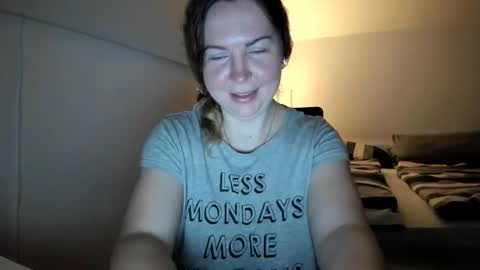 Snapshot of viodetta chatting on 03/23/26, 06:56 viodetta online show from 03/23/26, 06:56