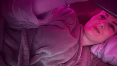 Snapshot of viola_1 chatting on 02/18/25, 04:59 Funny girl online show from 02/18/25, 04:59