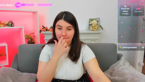 Viola online show from 09/22/25, 08:55