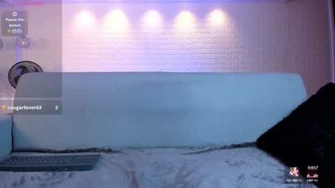 Snapshot of violeet_scott chatting on 01/17/25, 04:47 Violett  Everyday From 0530 to 1430 Col Time online show from 01/17/25, 04:47