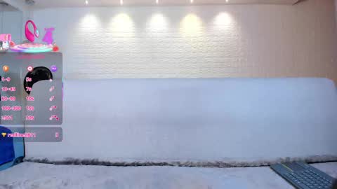Snapshot of violeet_scott chatting on 03/11/25, 01:56 Violett  Everyday From 0530 to 1430 Col Time online show from 03/11/25, 01:56