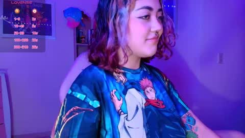 Snapshot of violeet_smile chatting on 09/08/25, 08:08 violet online show from 09/08/25, 08:08