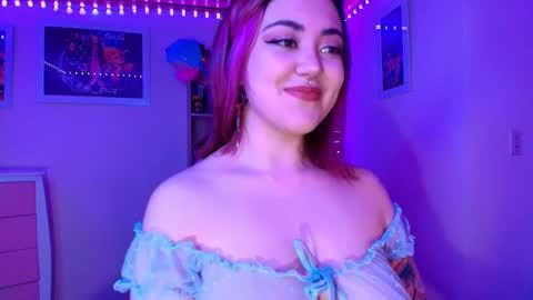 Snapshot of violeet_smile chatting on 09/26/25, 06:50 violet online show from 09/26/25, 06:50