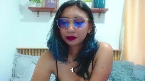 V I O L E T  online show from 05/21/26, 02:13