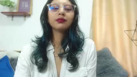 Snapshot of violet_2003 chatting on 07/03/26, 02:56 V I O L E T online show from 07/03/26, 02:56
