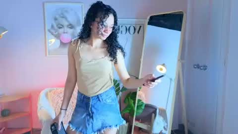 violet__15 online show from 07/14/26, 12:11