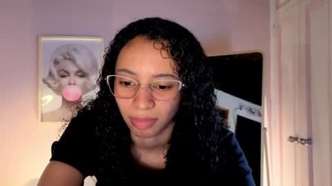 violet__15 online show from 07/16/26, 12:22