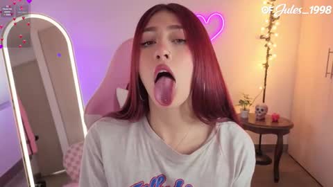 violet online show from 03/19/26, 06:56