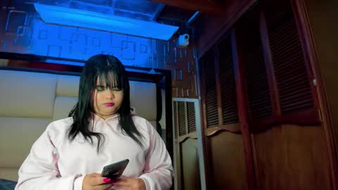 Snapshot of violet_milleer chatting on 10/12/25, 12:15 violet_milleer online show from 10/12/25, 12:15