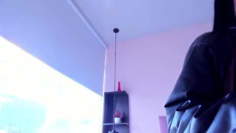 violet online show from 12/13/25, 07:53