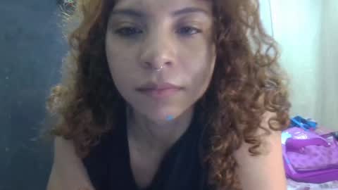 Snapshot of violet_smmithh chatting on 06/04/26, 12:49 Violet online show from 06/04/26, 12:49