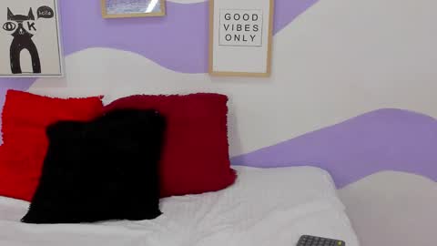 violeta_1404 online show from 10/25/25, 11:40