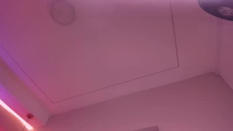 Snapshot of violeta_abel chatting on 09/11/25, 09:53 Violeta  online show from 09/11/25, 09:53